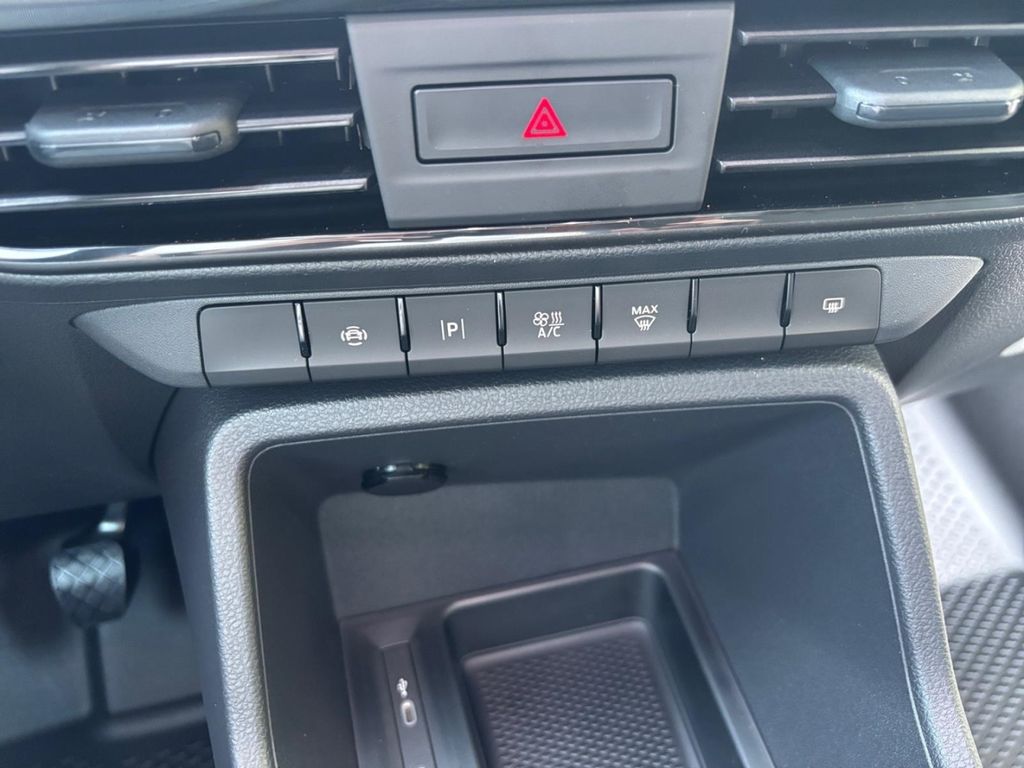 Ford Transit Connect 2025