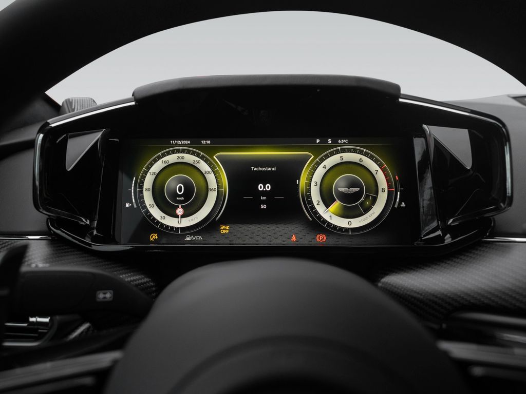 Aston Martin V8 Vantage 2025