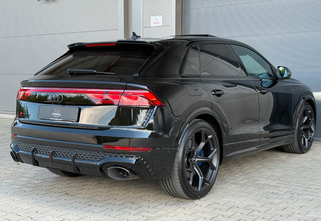 Audi RSQ8 2025