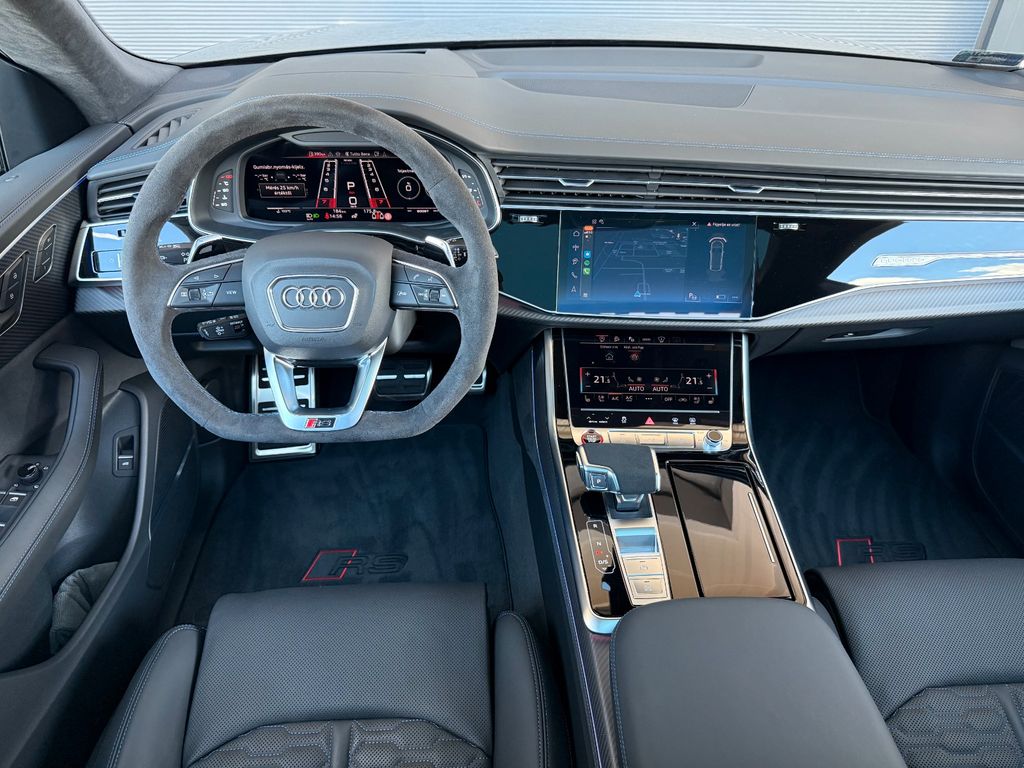 Audi RSQ8 2025