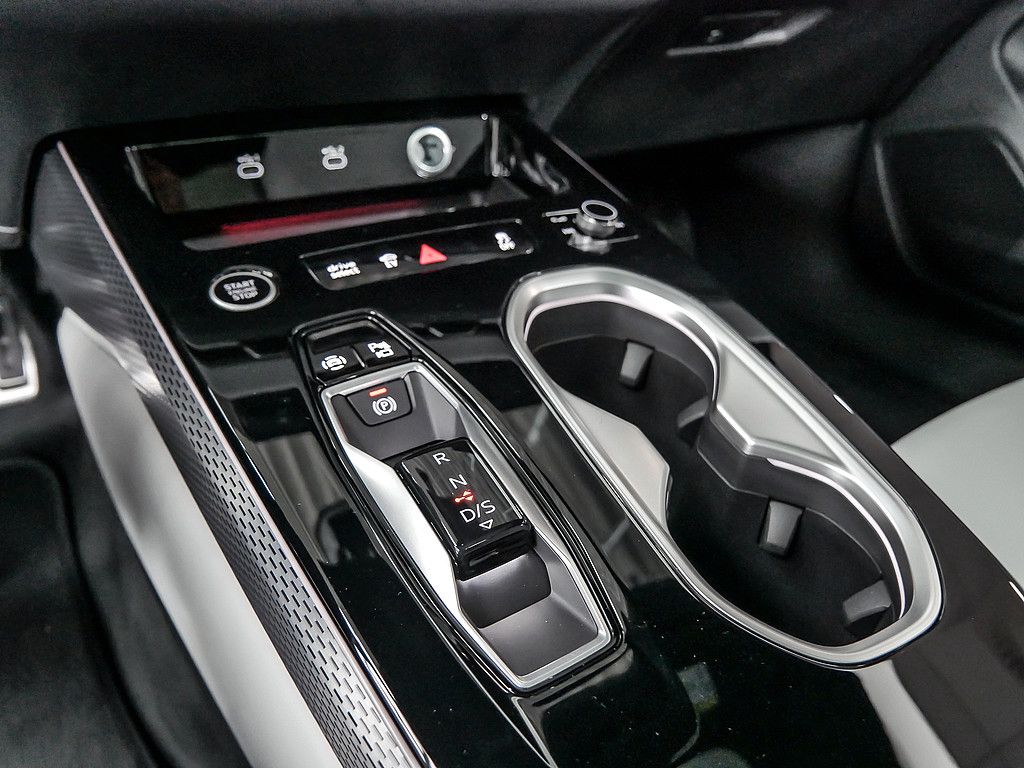 Audi A6 2025