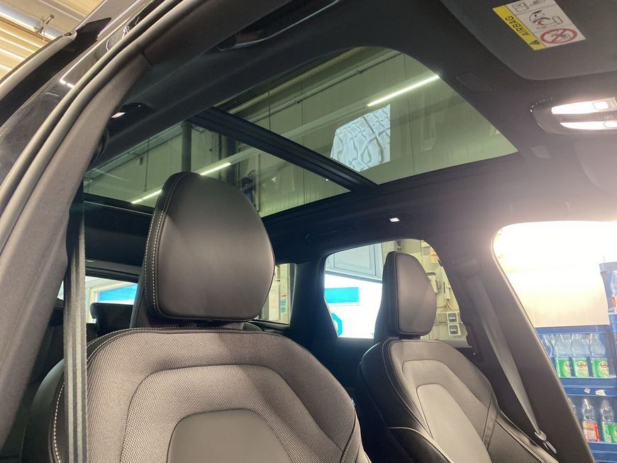 Volvo XC60 2025
