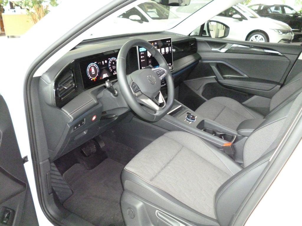 Volkswagen Tiguan 2024