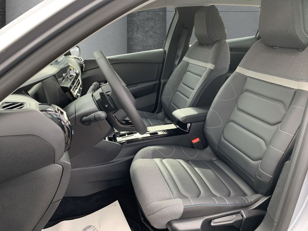 Citroën C4 X 2024