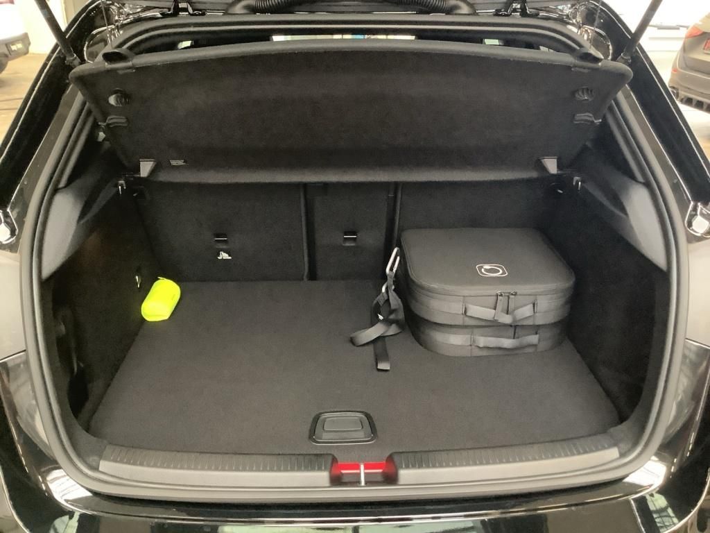 Mercedes-Benz A 250 2025