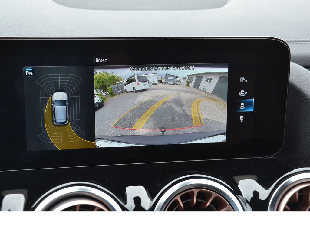 Mercedes-Benz EQA 2023