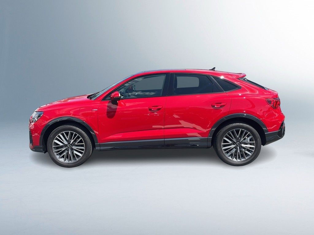 Audi Q3 2021