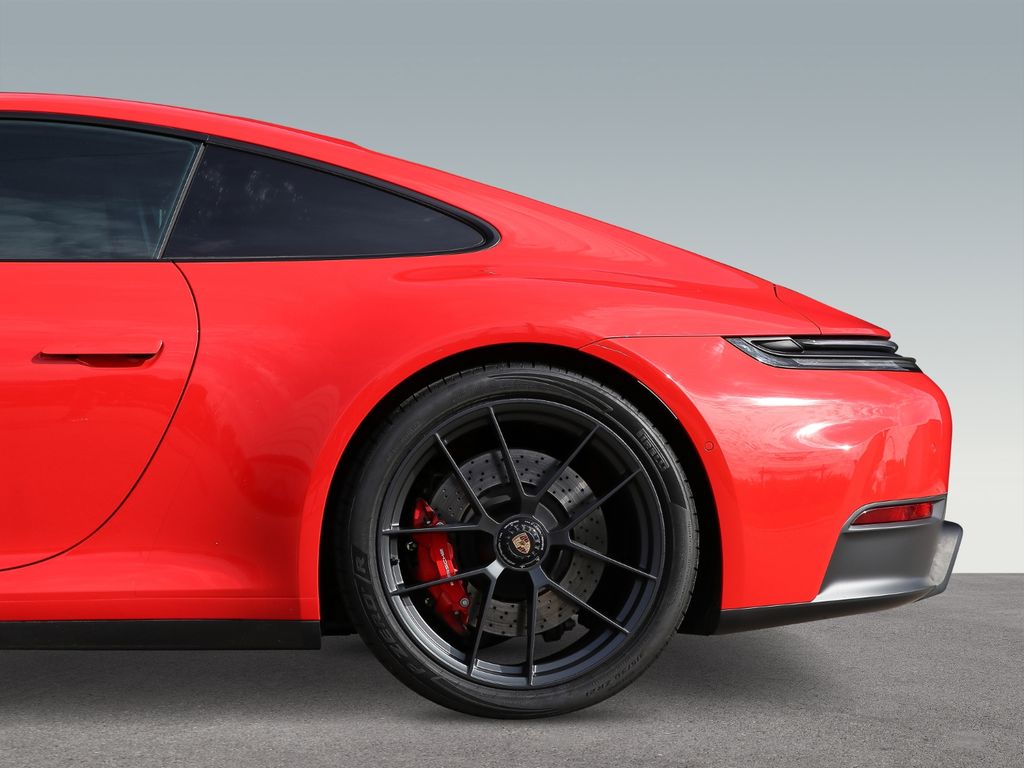 Porsche 992 2024