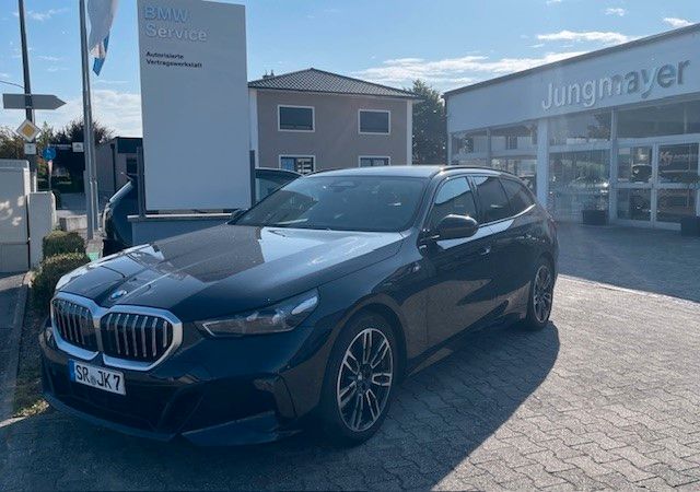 BMW 520 2024