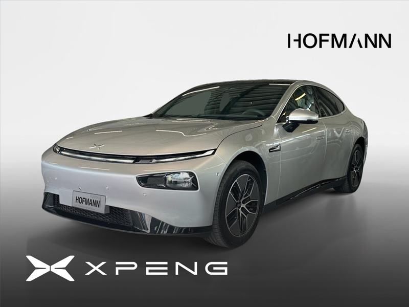 XPENG P7 2025