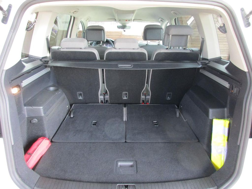 Volkswagen Touran 2024