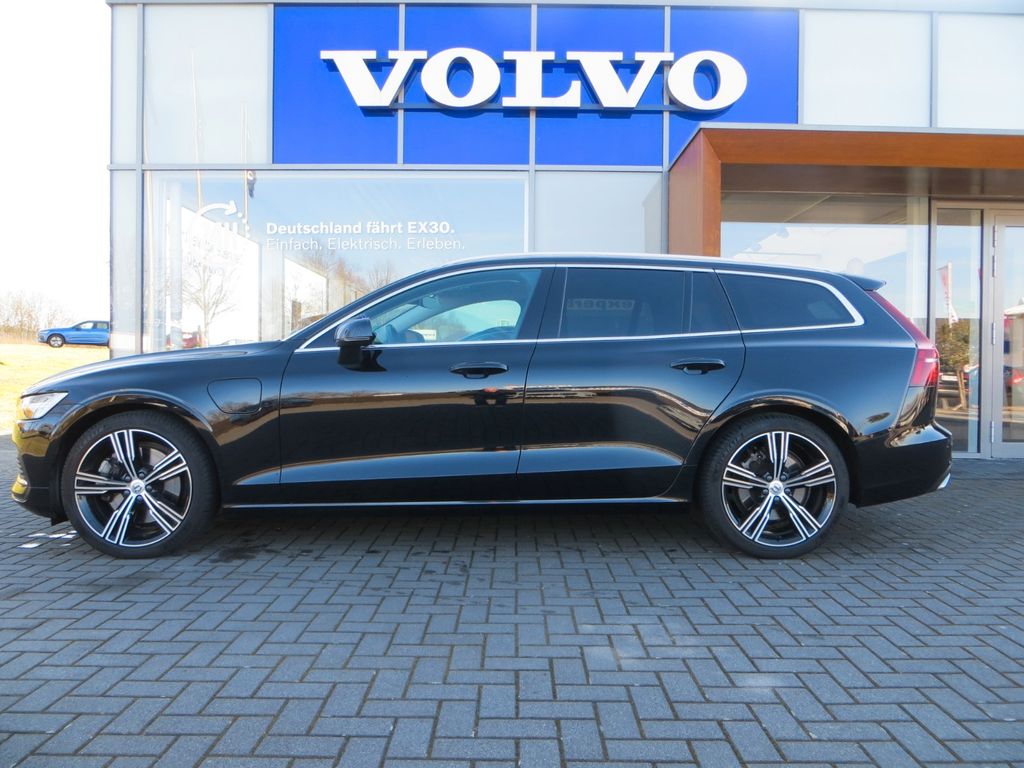 Volvo V60 2022