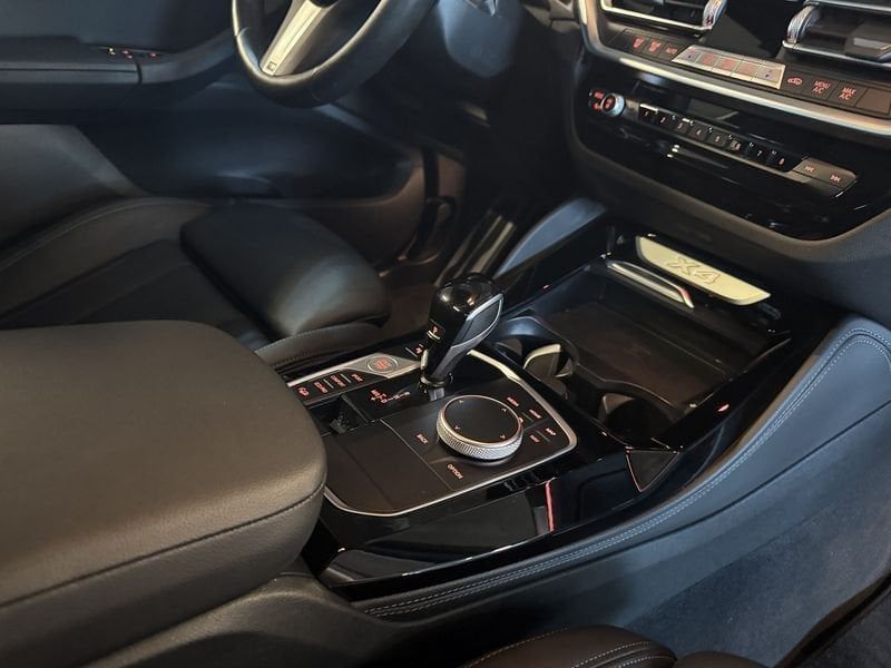 BMW X4 2023