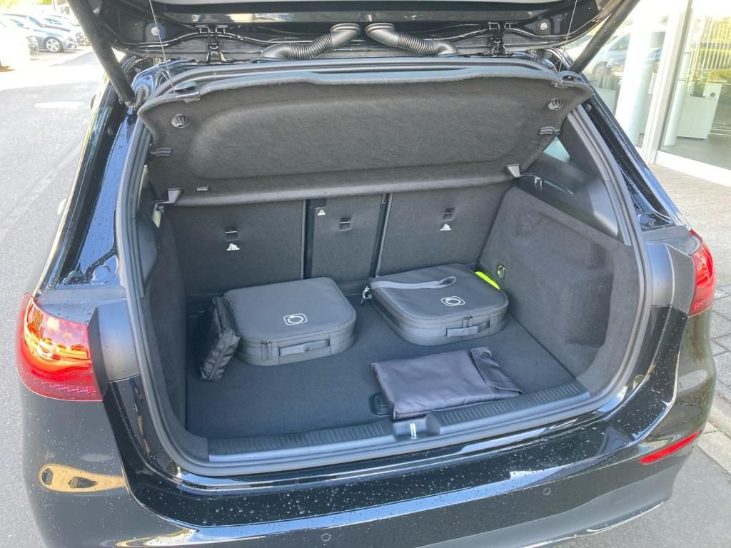 Mercedes-Benz B 250 2025