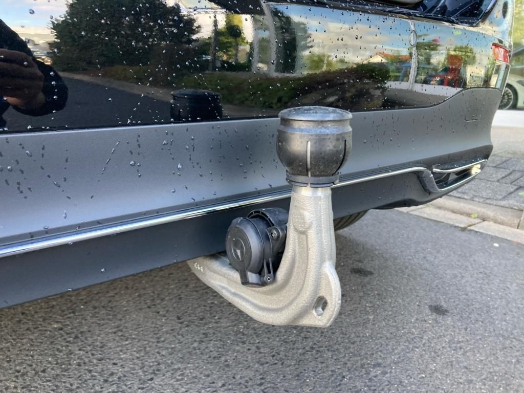 Mercedes-Benz B 250 2025