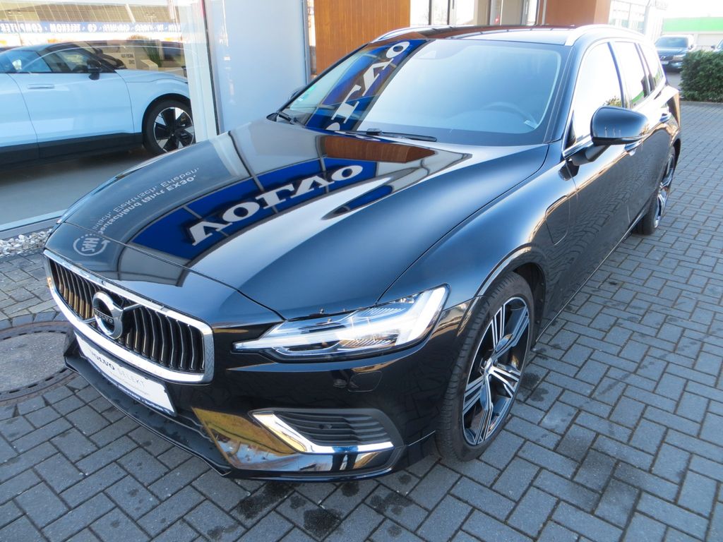 Volvo V60 2022