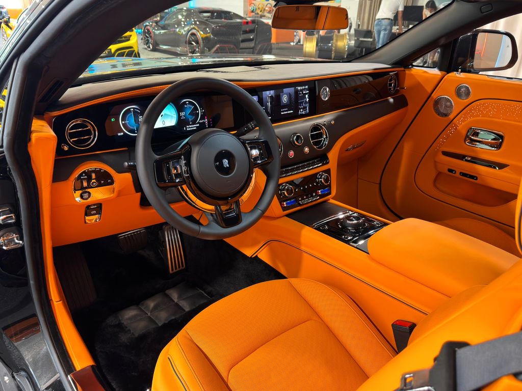 Rolls-Royce Spectre 2025