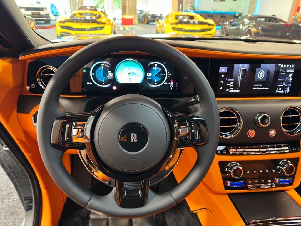 Rolls-Royce Spectre 2025