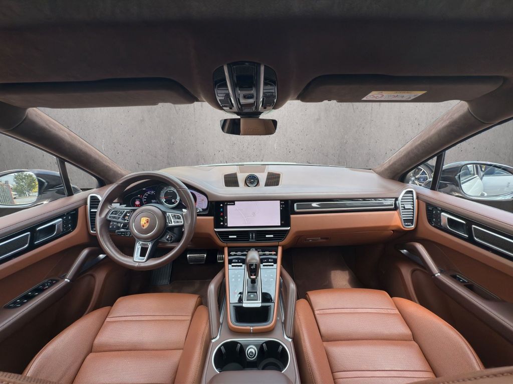 Porsche Cayenne 2022