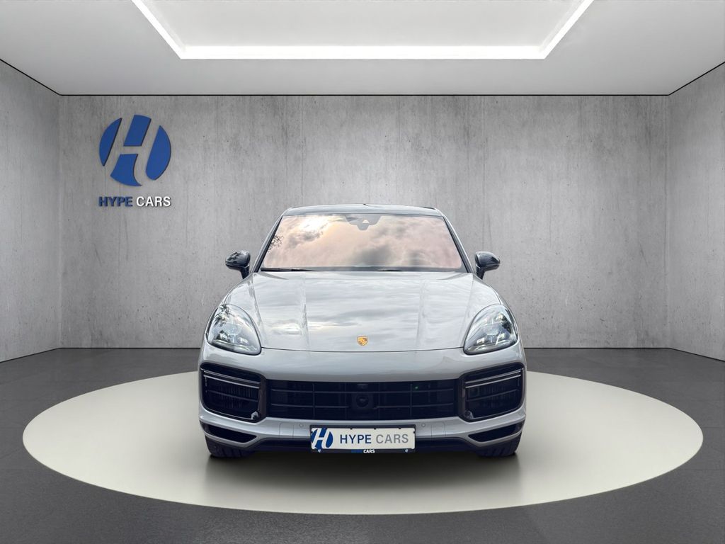 Porsche Cayenne 2022