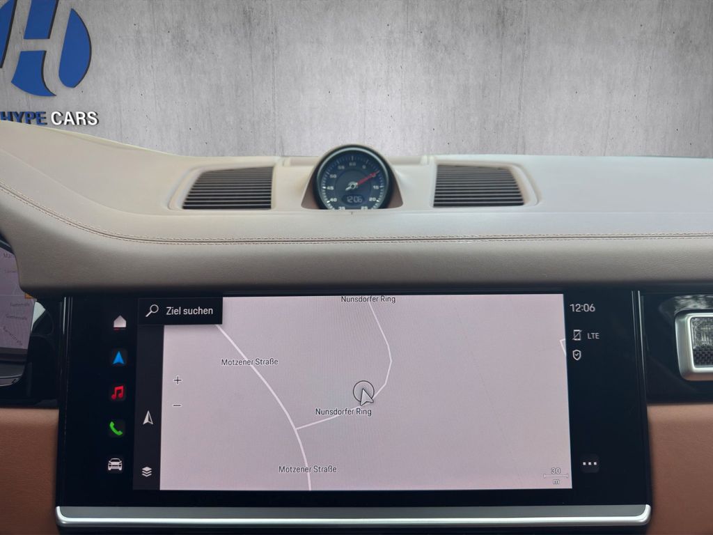 Porsche Cayenne 2022