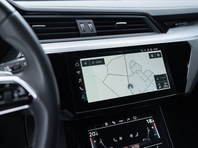 Audi e-tron 2022