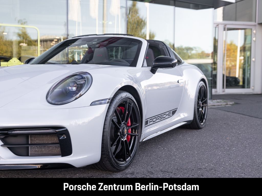 Porsche 992 2024