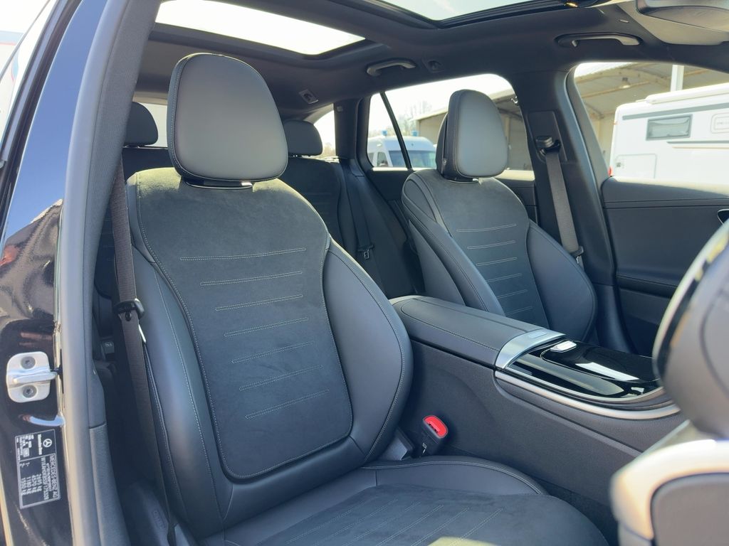 Mercedes-Benz C 300 2024