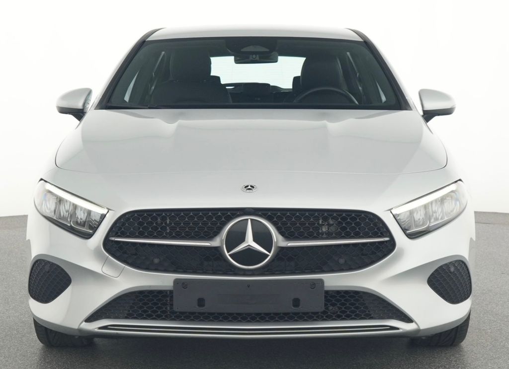 Mercedes-Benz A 250 2023