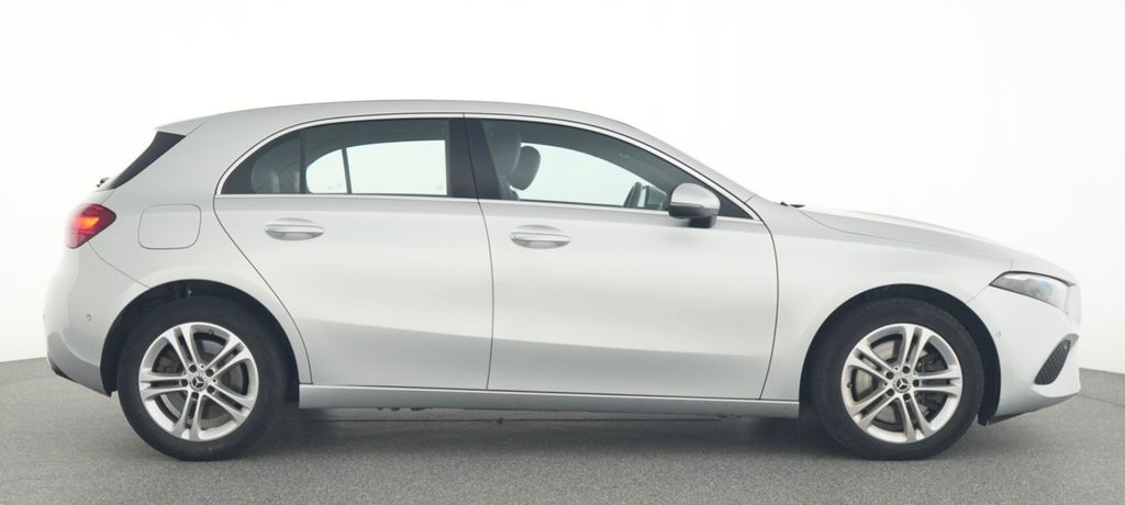Mercedes-Benz A 250 2023