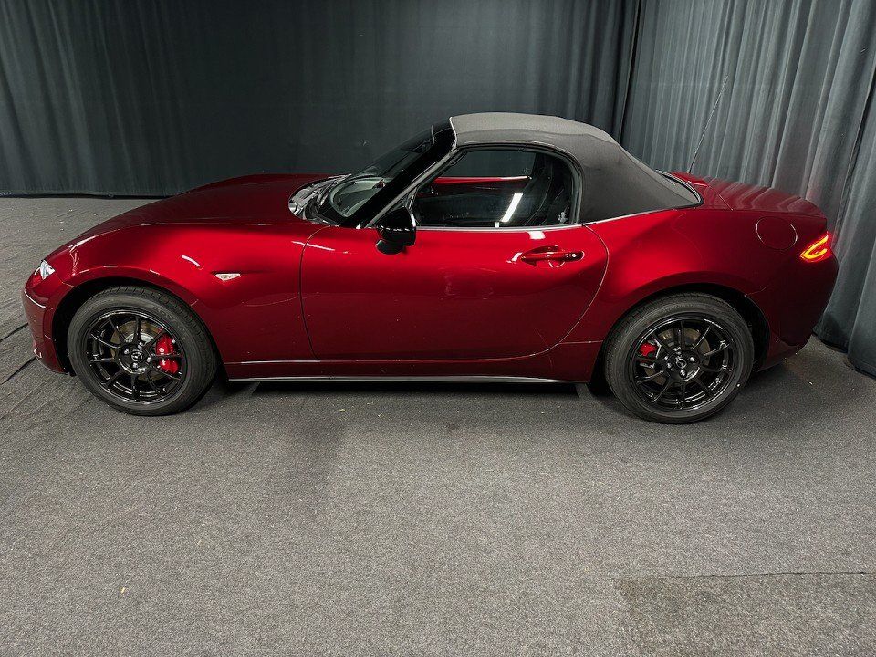 Mazda MX-5 2025