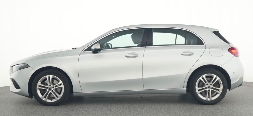 Mercedes-Benz A 250 2023