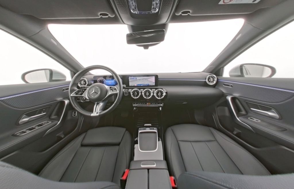 Mercedes-Benz A 250 2023