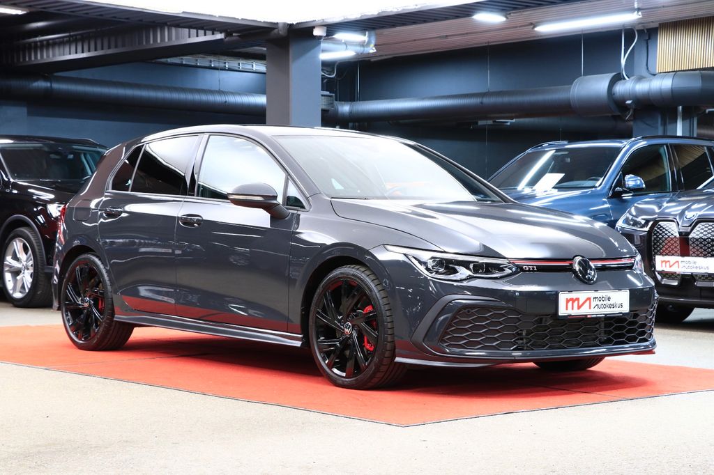 Volkswagen Golf 2023
