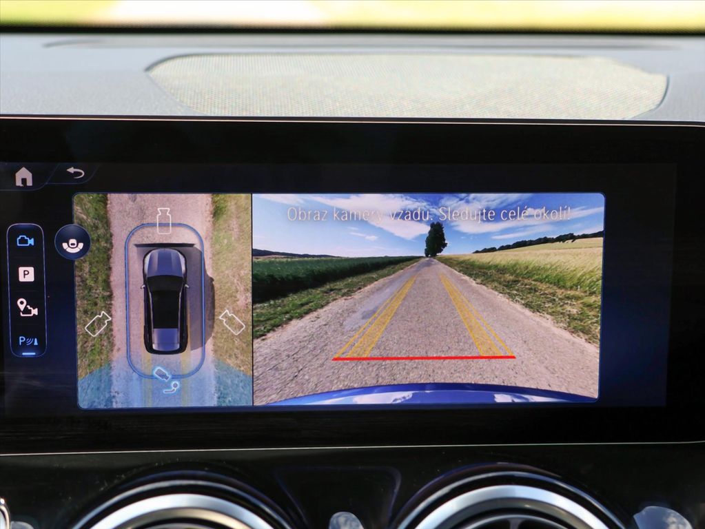 Mercedes-Benz GLB 200 2025