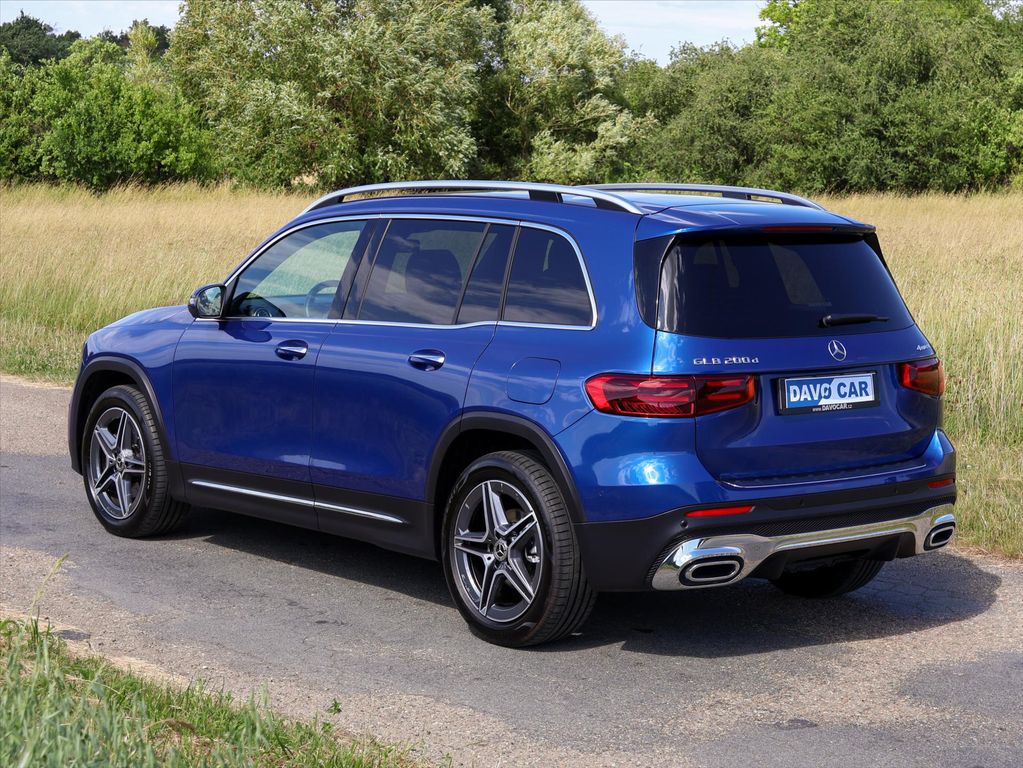 Mercedes-Benz GLB 200 2025