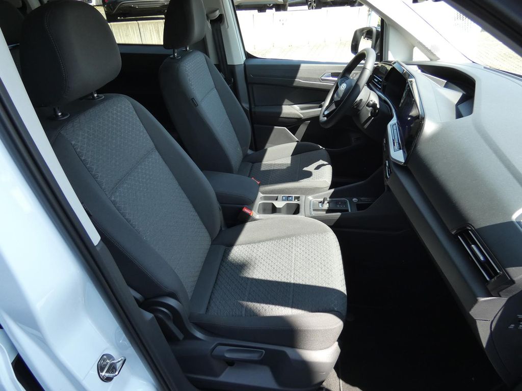 Ford Tourneo Connect 2025