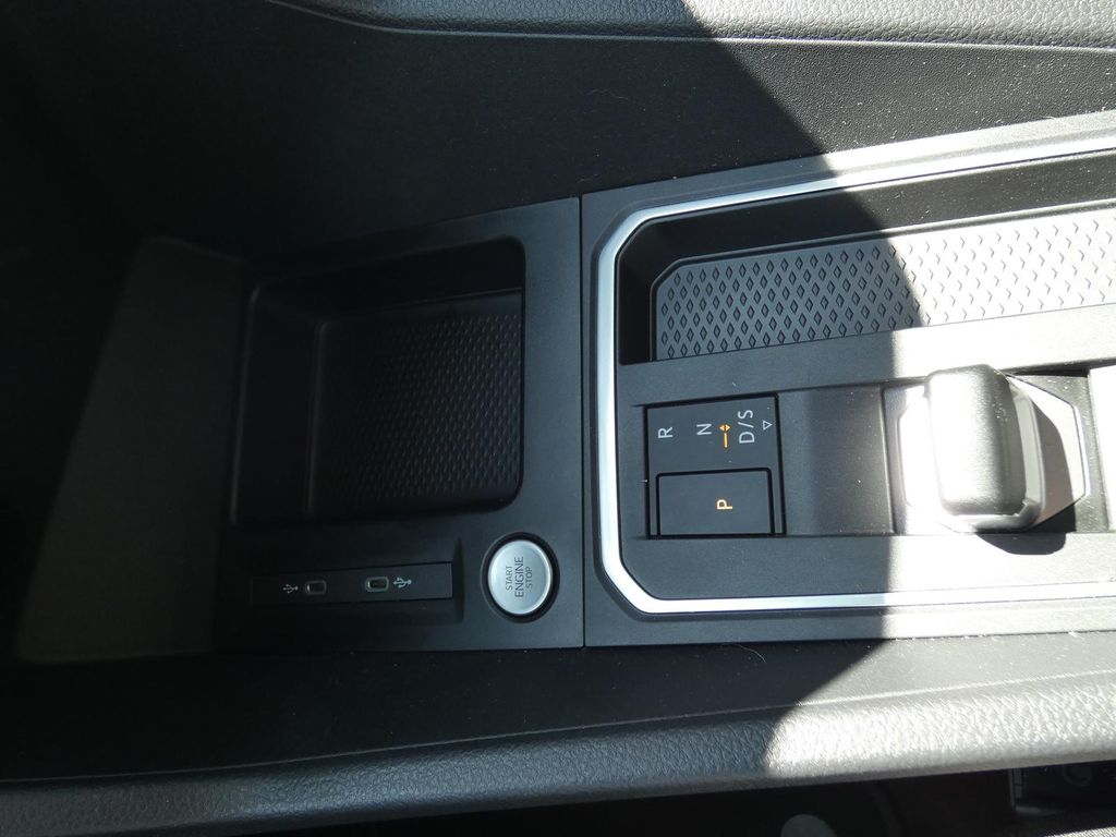 Ford Tourneo Connect 2025