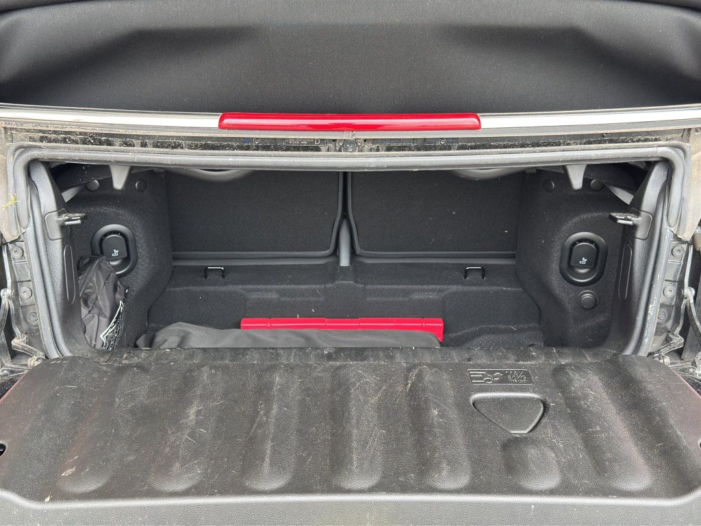 MINI Cooper Cabrio 2022