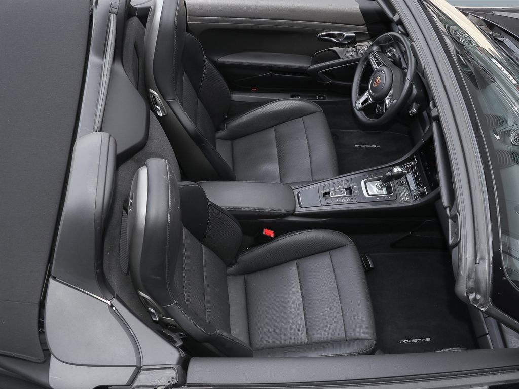 Porsche Boxster 2024