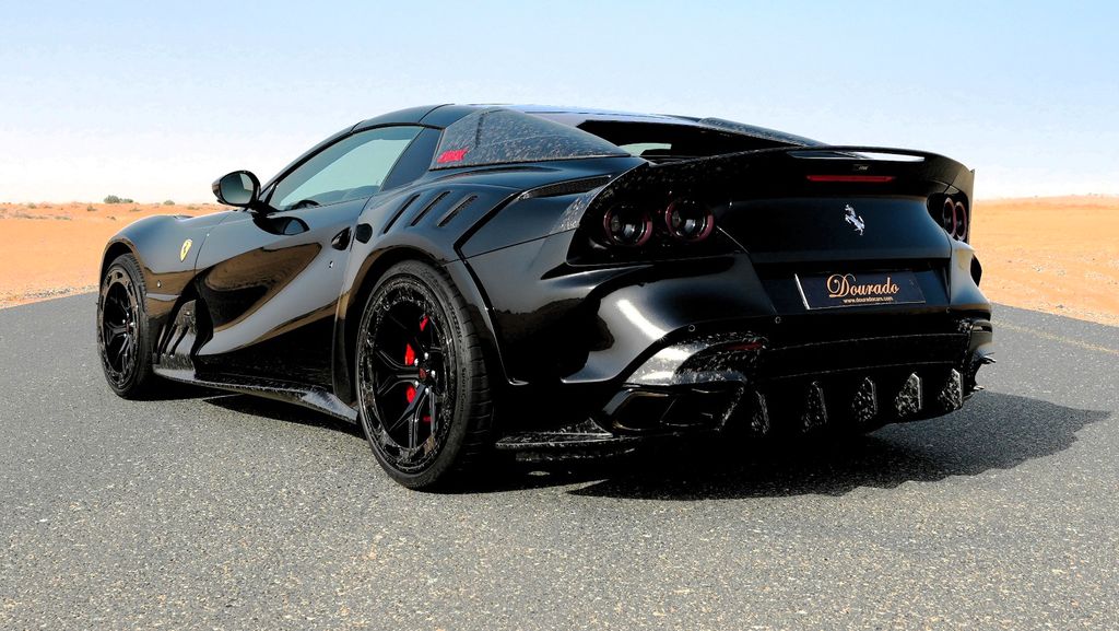 Ferrari 812