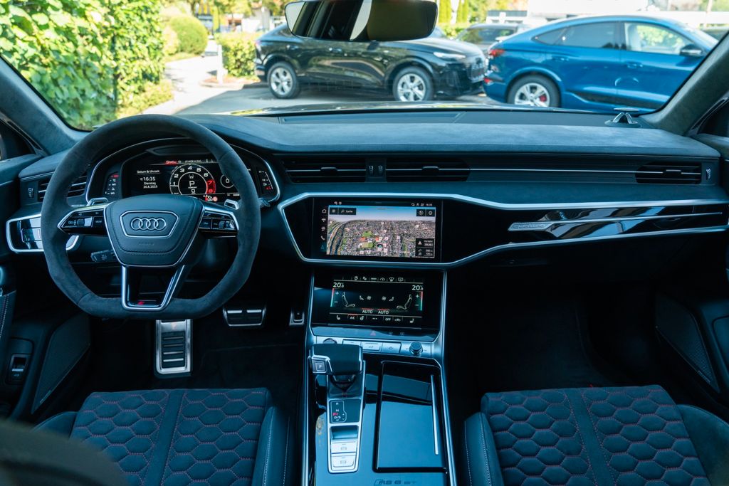 Audi RS6 2025