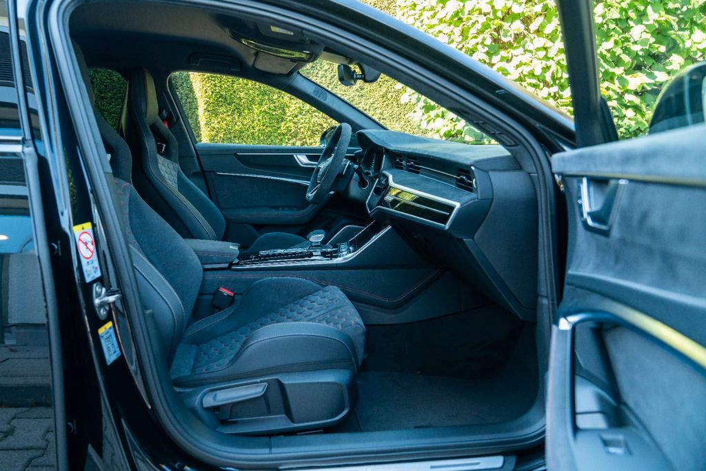 Audi RS6 2025