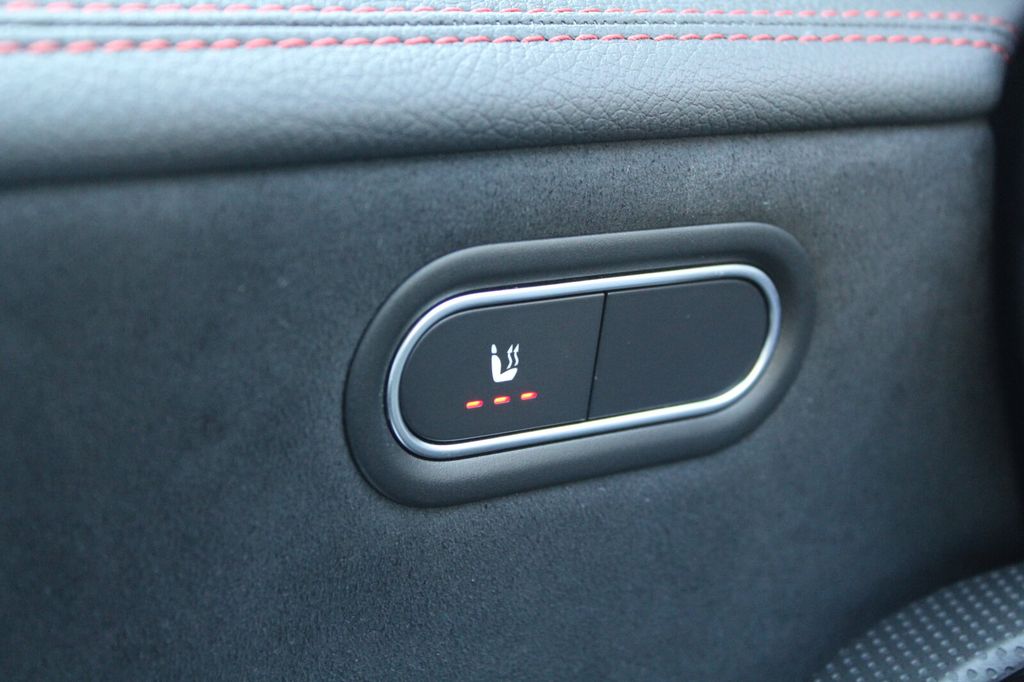 Mercedes-Benz CLA 200 2024