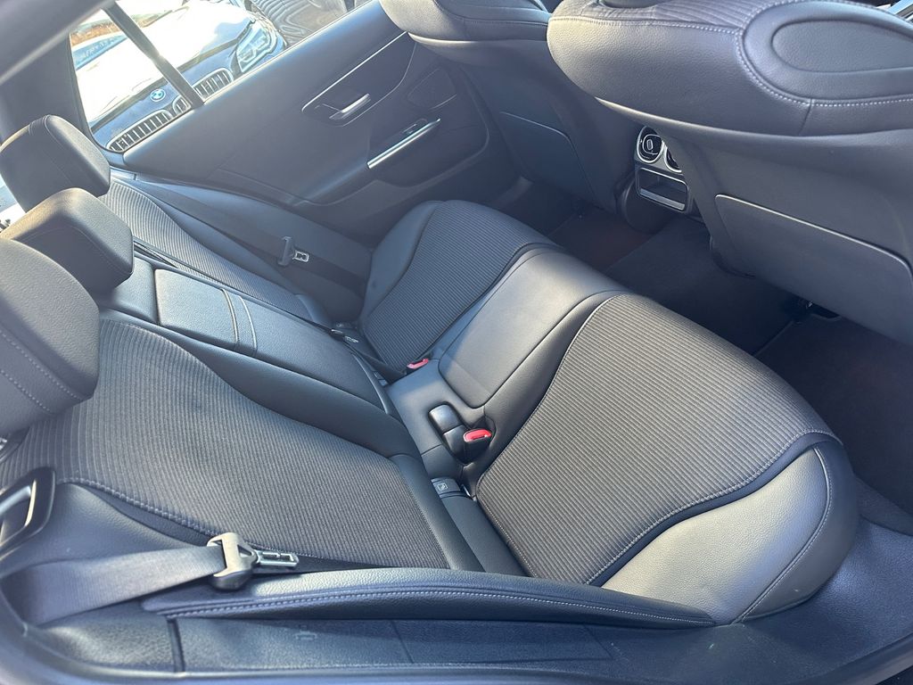 Mercedes-Benz C 200 2022