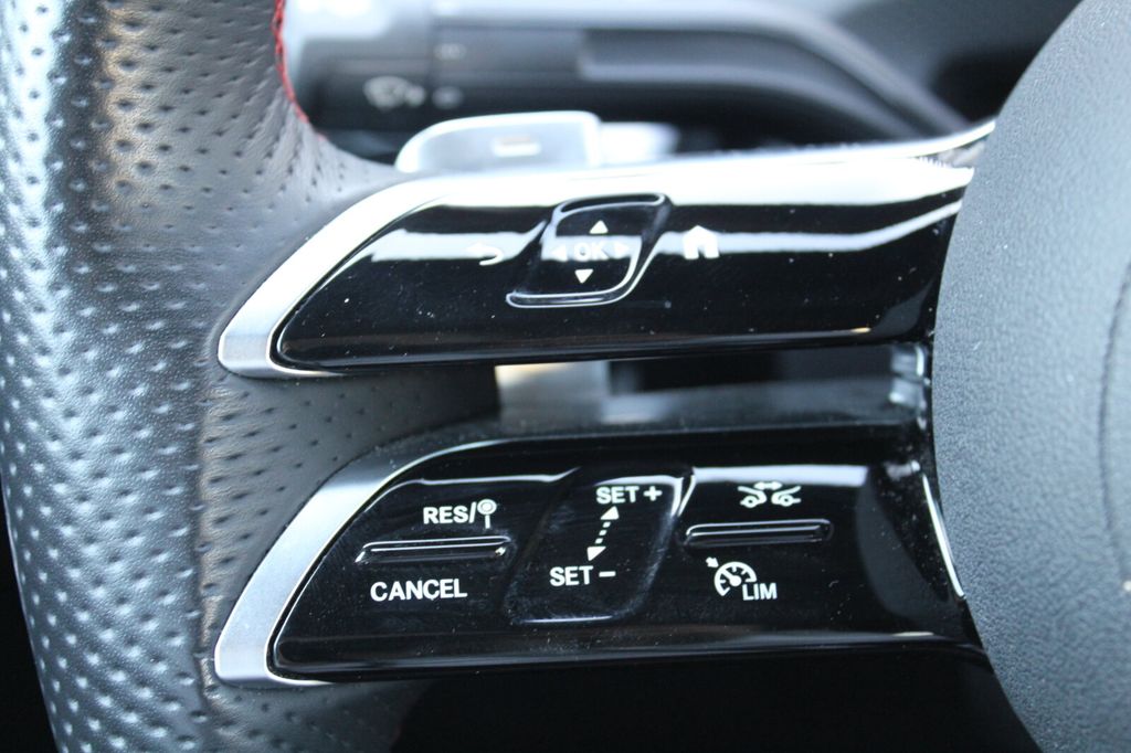 Mercedes-Benz CLA 200 2024