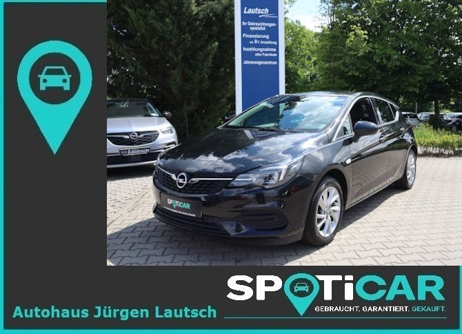Opel Astra 2021