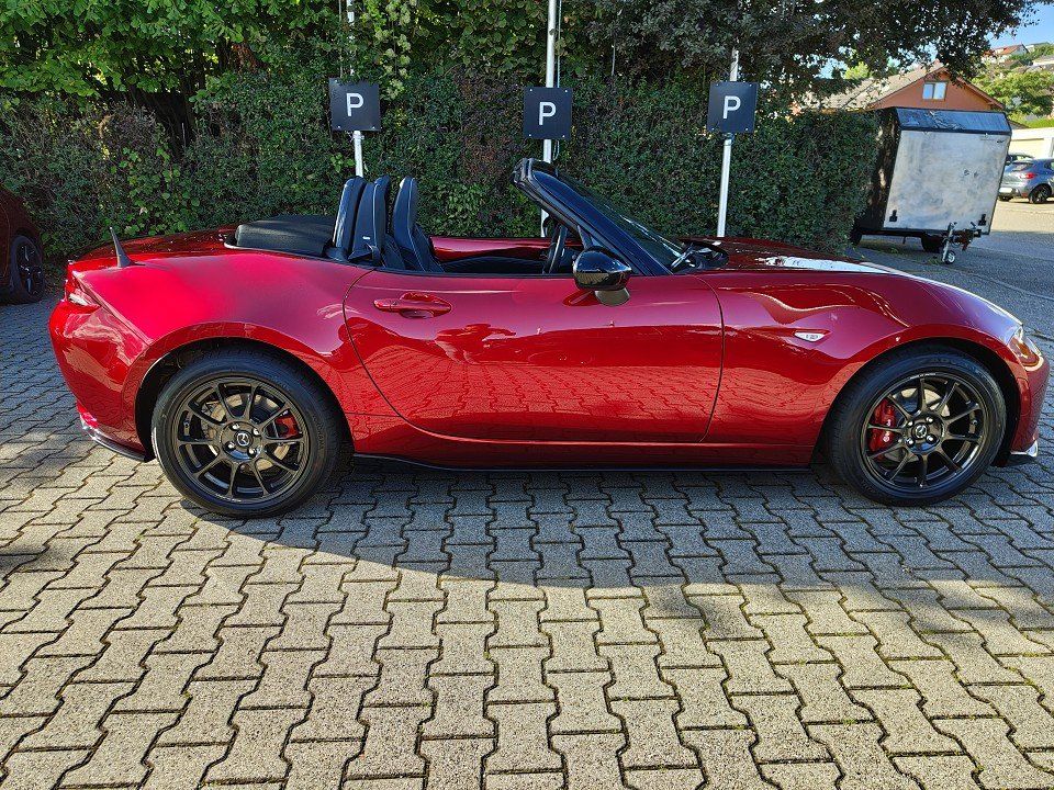 Mazda MX-5 2025