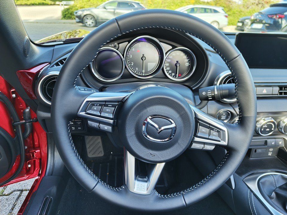 Mazda MX-5 2025