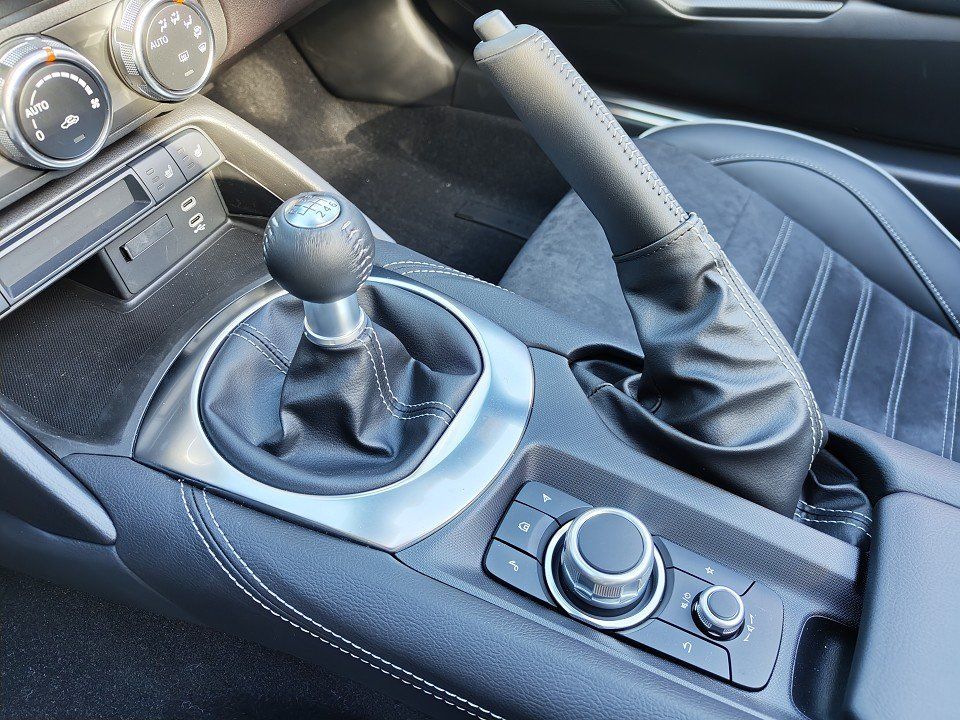 Mazda MX-5 2025